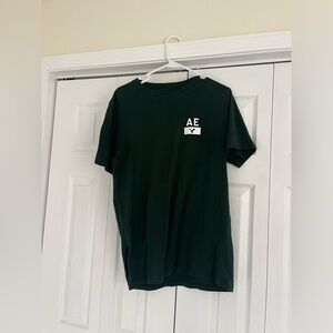 Men’s Medium Forest Green American Eagle Tee